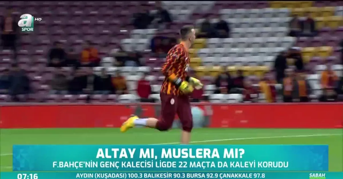 Altay Bayındır mı, Fernando Muslera mı?