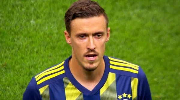 Max Kruse ve Ryan Babel İstiklal Marşı'nı okudu - 2
