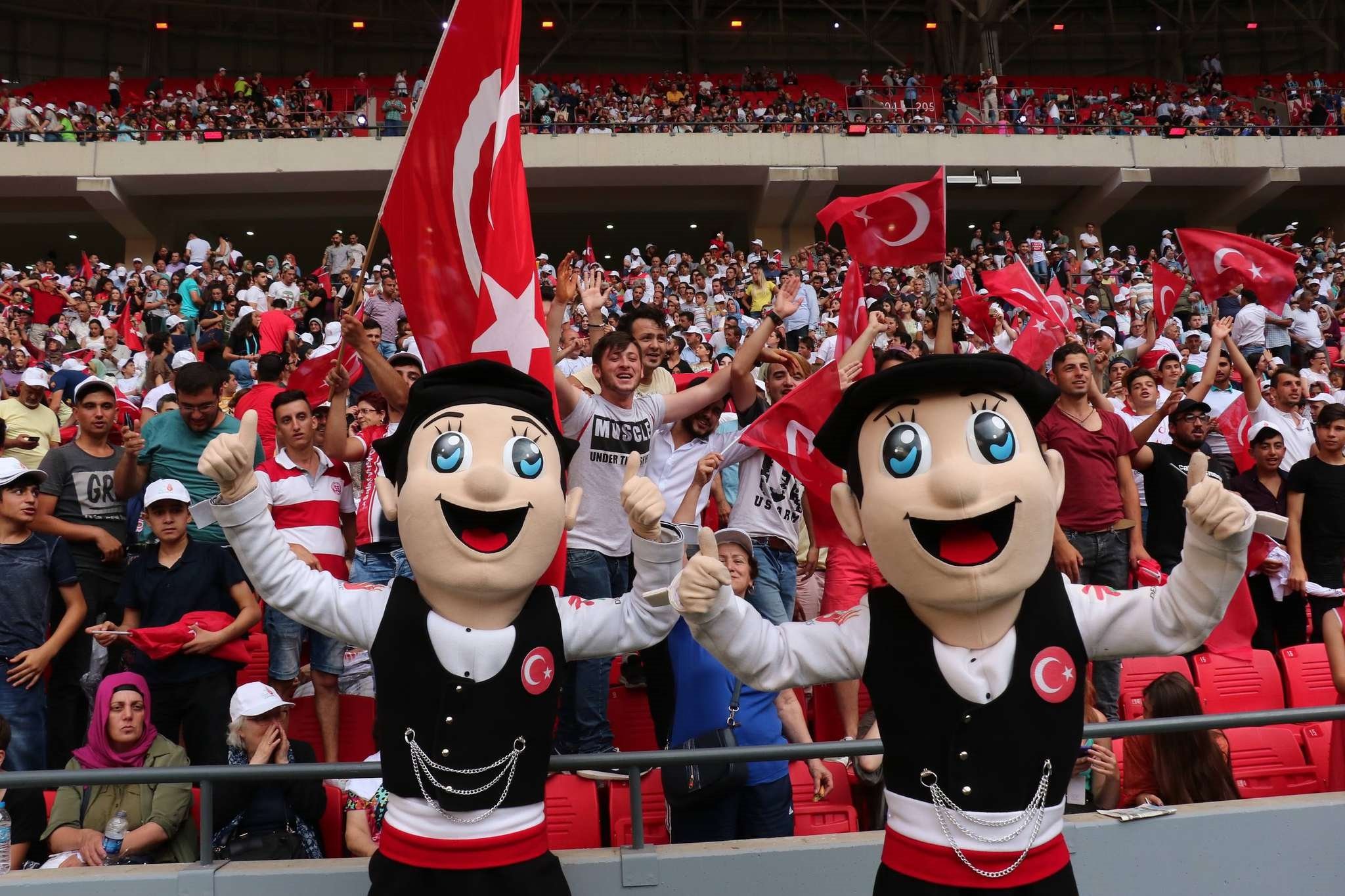 Yok böyle açılış!