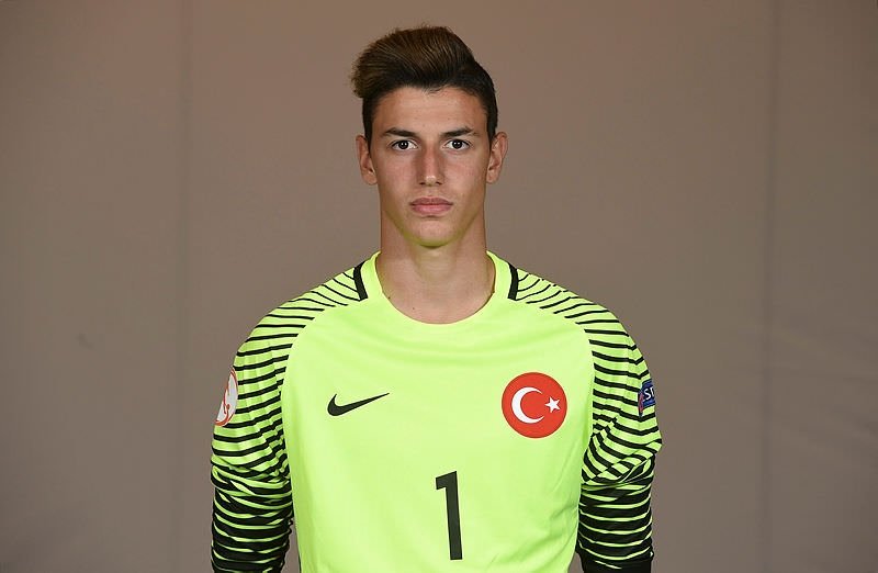 Galatasaray’a yeni kaleci geliyor