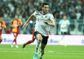 Umut Nayir’e Süper Lig'den iki talip