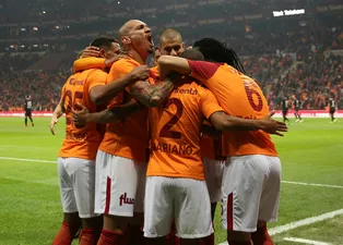 Galatasaray'dan son maça özel forma