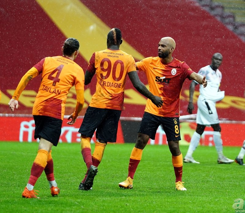 Galatasaraylı yıldız için flaş sözler! Allah yönetime sabır versin