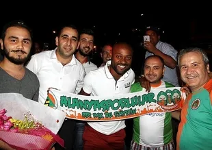 Vagner Love Alanya'da
