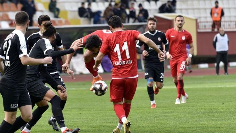 Gümüşhanespor: 1 - Kastamonuspor 1966: 2