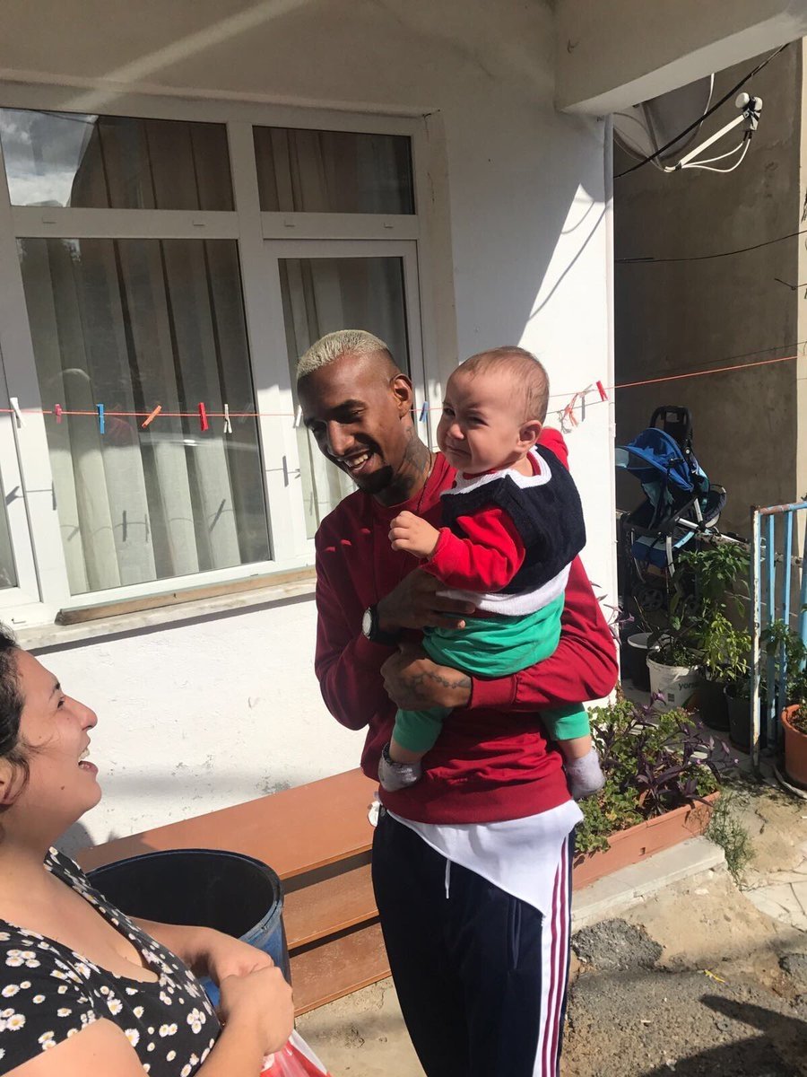 Talisca gönülleri fethetti