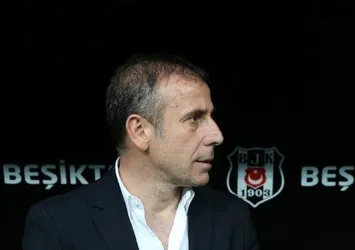 Nijeryalı gençlere kanca