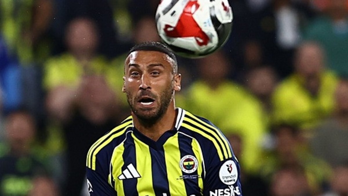 Cenk Tosun'dan Fenerbahçe-Corendon Alanyaspor maçının son saniyesinde yaşanan pozisyonla ilgili flaş açıklama Cenk Tosun'dan Fenerbahçe-Corendon Alanyaspor maçının son saniyesinde yaşanan pozisyonla ilgili flaş açıklama
