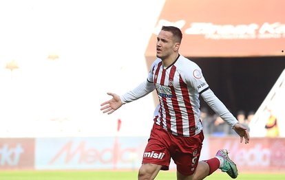 Sivasspor’da Rey Manaj fırtınası!
