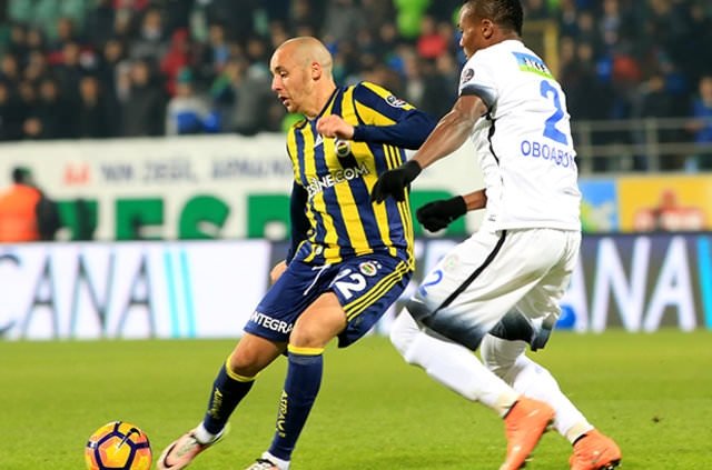 Advocaat, Aatif’ın üstünü çizdi