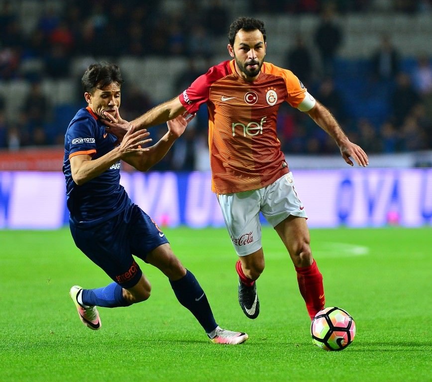 Xavi olacaktı yalan oldu!