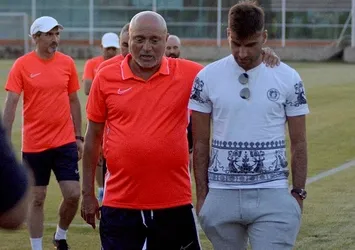 Deniz Türüç Kayserispor Tesisleri'nde