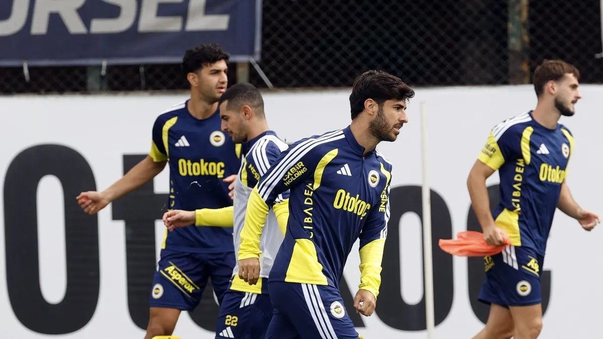 Marco Asensio kehrt vor dem Spiel gegen Eyüpspor ins Mannschaftstraining zurück