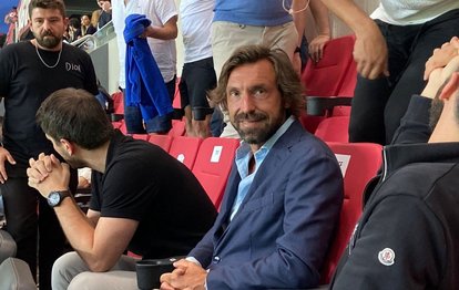 Karagümrük’ün yeni teknik direktörü Andrea Pirlo Kadın Futbol Süper Ligi Final maçını izledi!