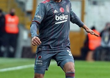 Beşiktaş'ta ayrılık resmen açıklandı!