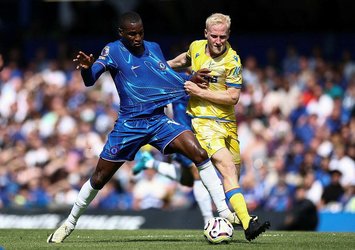 Chelsea 1 puana razı