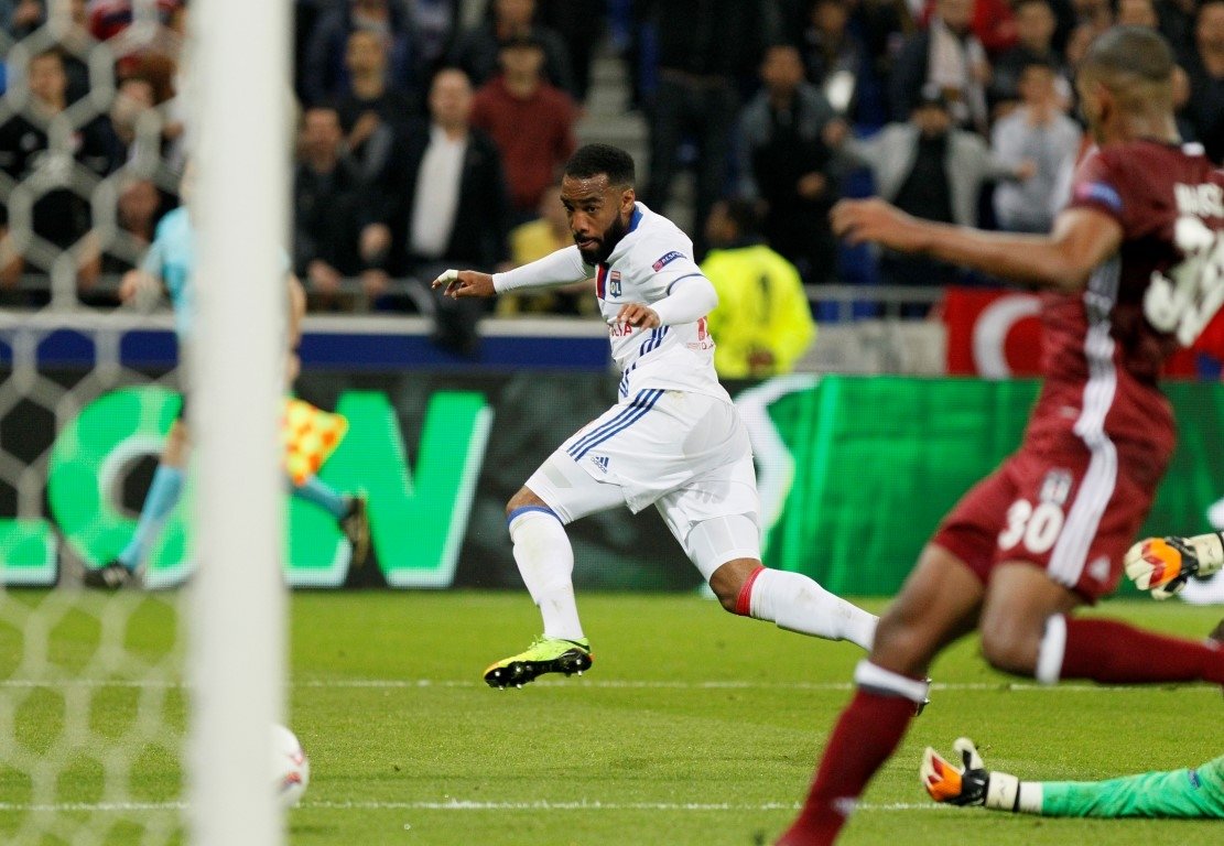 Olympique Lyon - Beşiktaş maçından kareler