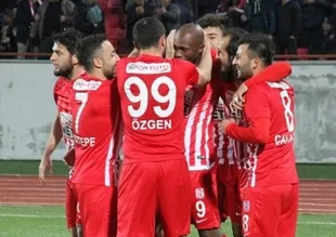Balıkkesirspor'un konuğu Altınordu!
