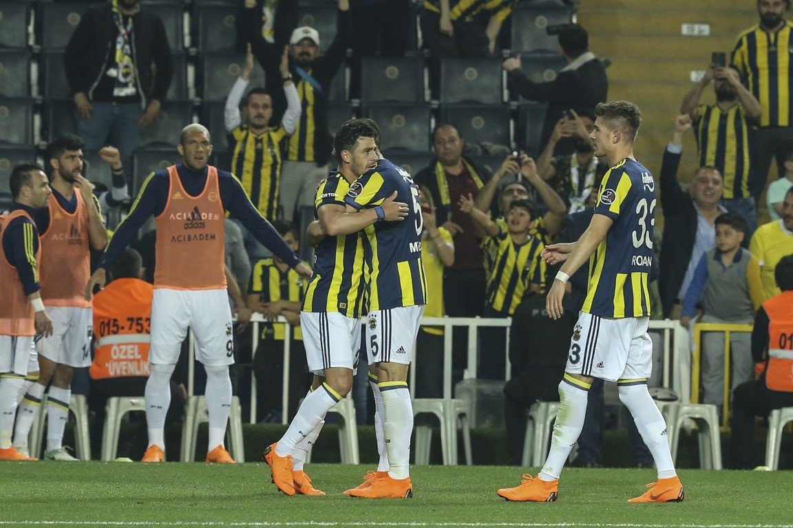 Kadıköy’de peruk alarmı!