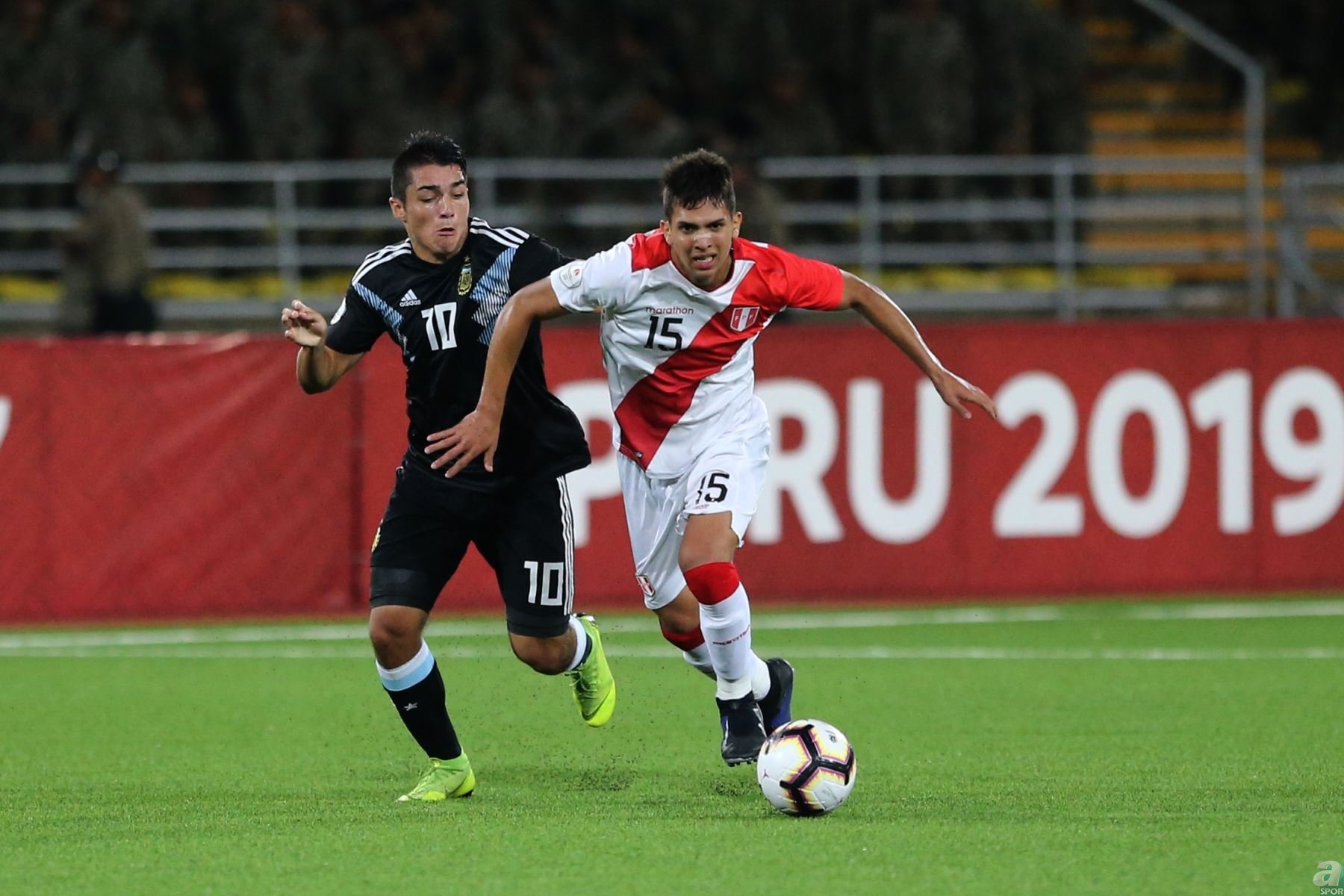Futbolda geleceğin 60 yetenekli genç ismi açıklandı! Türkiye’den...