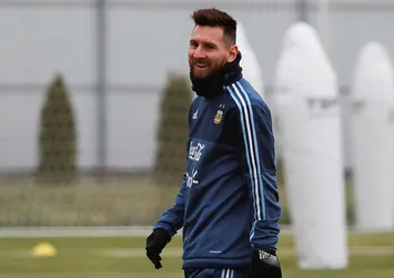 Messi "dalya"ya doymuyor