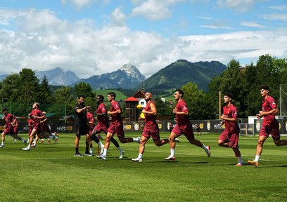 Galatasaray hazırlıklarını sürdürdü