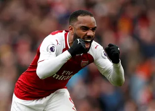 Fenerbahçe'den Lacazette bombası!