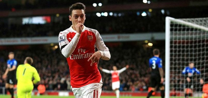 Mesut Özil'in menajerinden Fenerbahçe açıklaması!