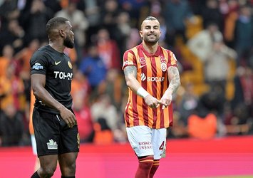 Abdülkerim'den 5. gol!