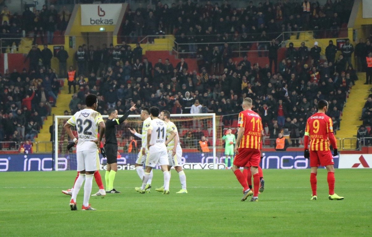 Kayserispor - Fenerbahçe maçından kareler!