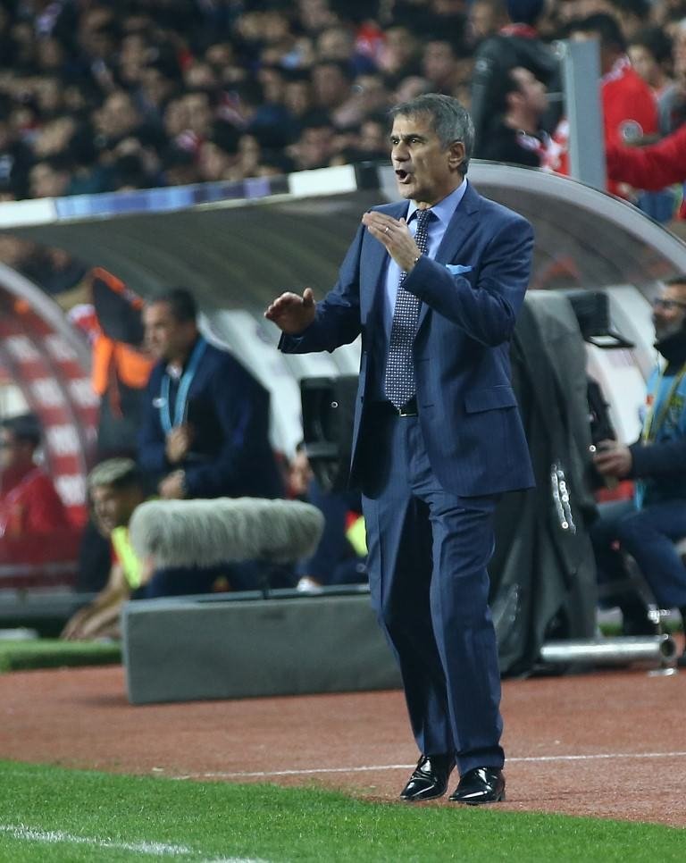 Antalyaspor-Beşiktaş karşılaşmasından kareler