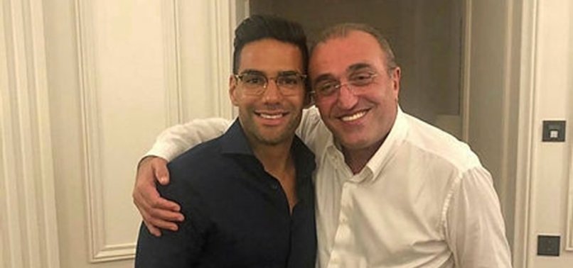 Falcao bayramı!
