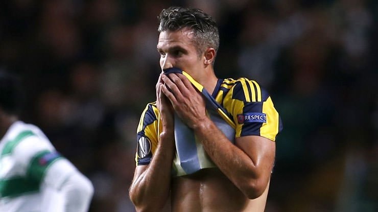 Van Persie ve Pereira krizi devam ediyor