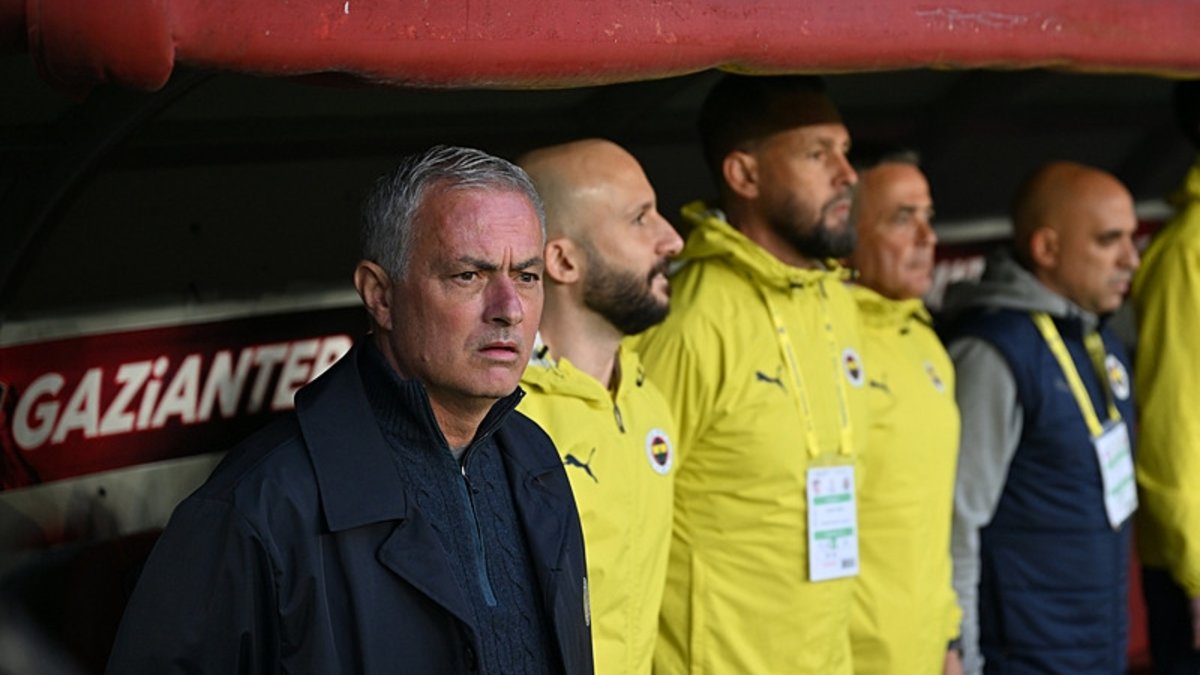 Spor yazarları Gaziantep FK - Fenerbahçe maçını yorumladı! Spor yazarları Gaziantep FK - Fenerbahçe maçını yorumladı!