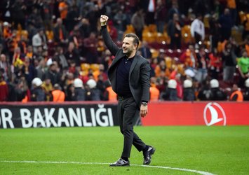 G.Saray'da Okan Buruk'a zam!