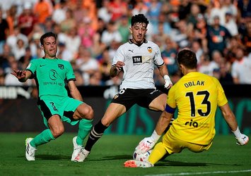 Atletico'ya Valencia şoku!