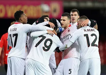 Milan liderliği bırakmıyor!