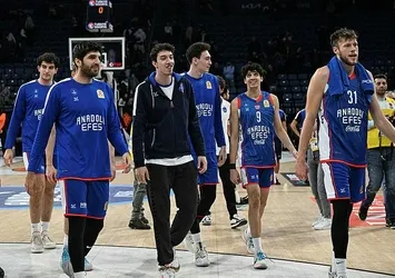 A. Efes'in rakibi Maccabi Tel Aviv!