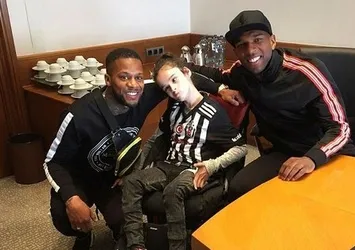 Minik Sude, Lens ve Babel'le buluştu