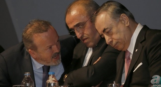 Galatasaray’da büyük değişim başlıyor! 4 ayrılık 2 transfer