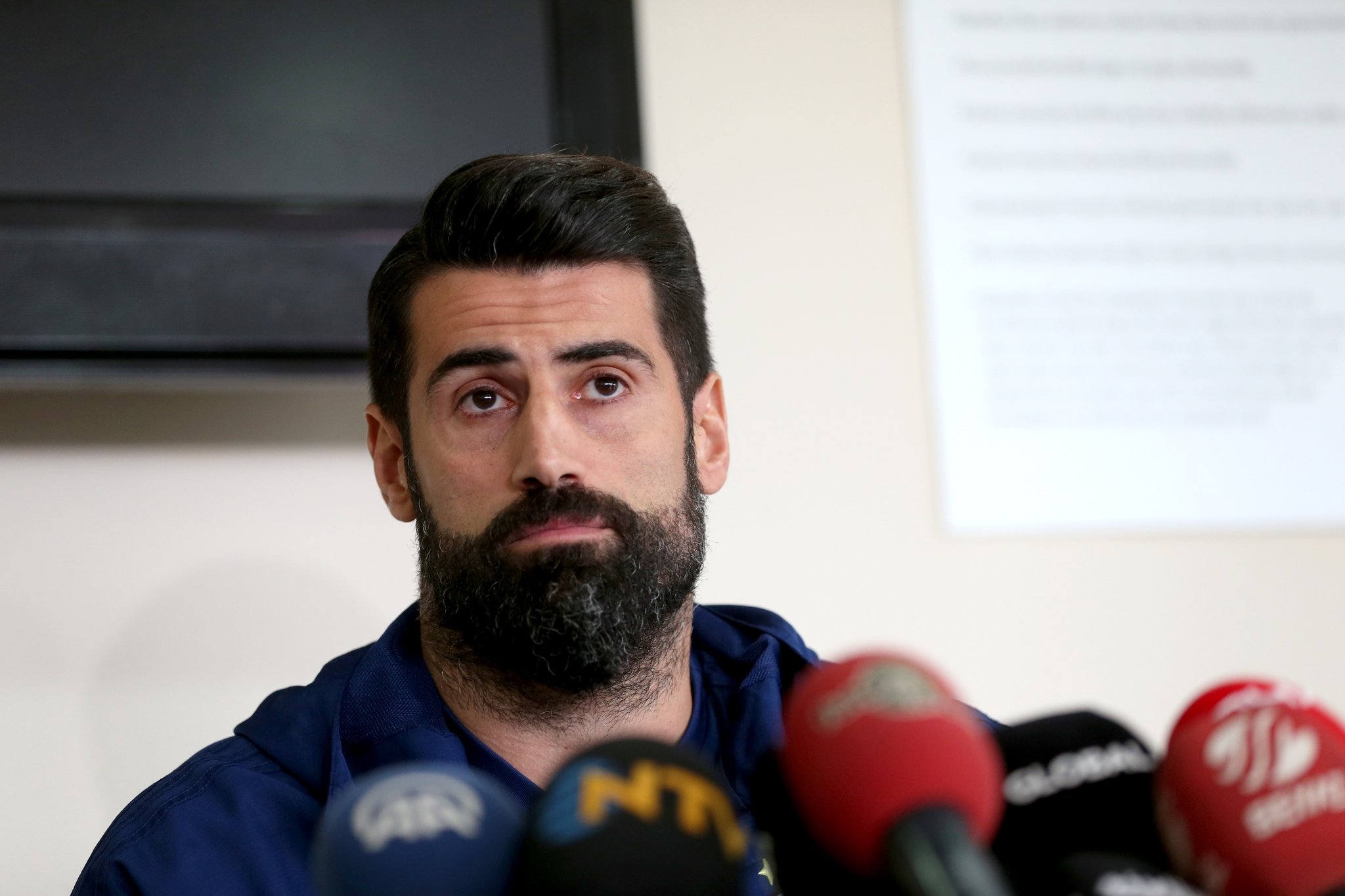 Fenerbahçe’de Volkan Demirel affedildi