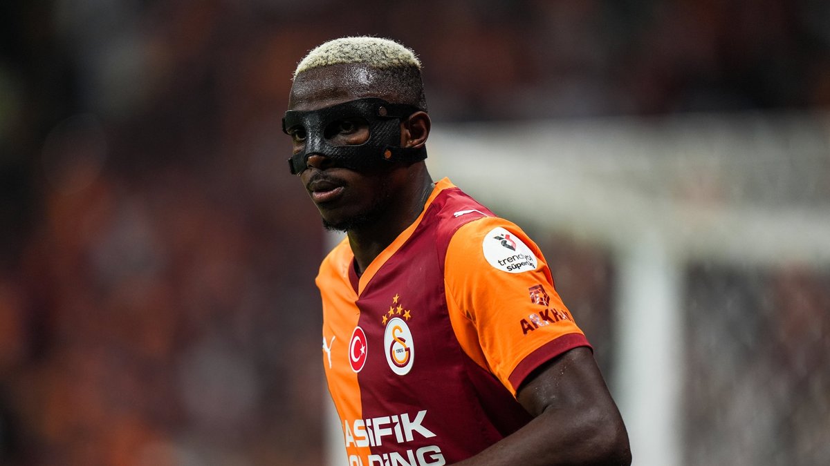 GALATASARAY HABERİ: Okan Buruk'tan flaş Victor Osimhen açıklaması! Liverpool maçında oynayacak mı? GALATASARAY HABERİ: Okan Buruk'tan flaş Victor Osimhen açıklaması! Liverpool maçında oynayacak mı?
