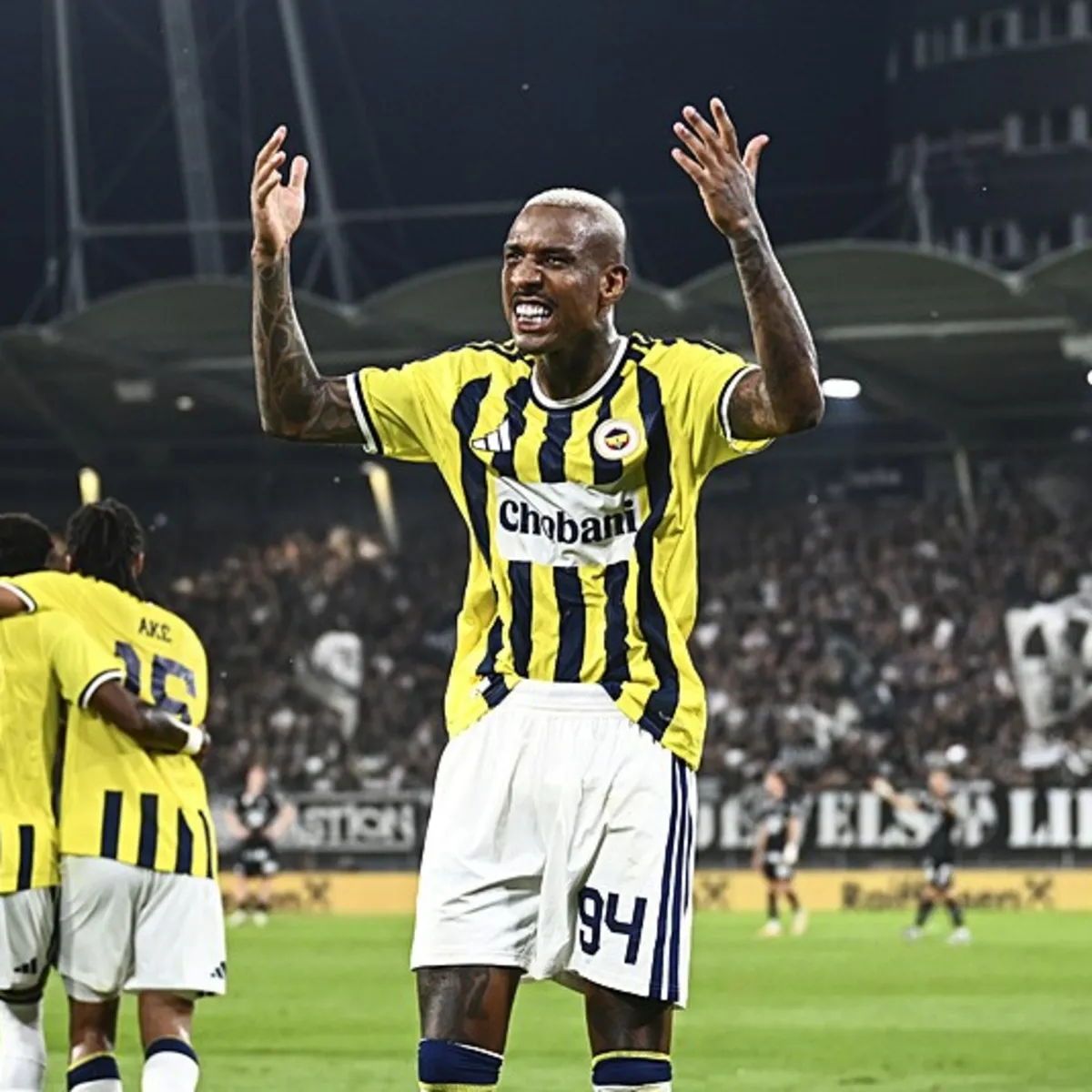 Anderson Talisca'dan tarihi gol! Alex de Souza'nın rekorunu egale etti
