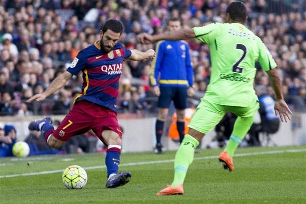 Arda geldi Barça coştu