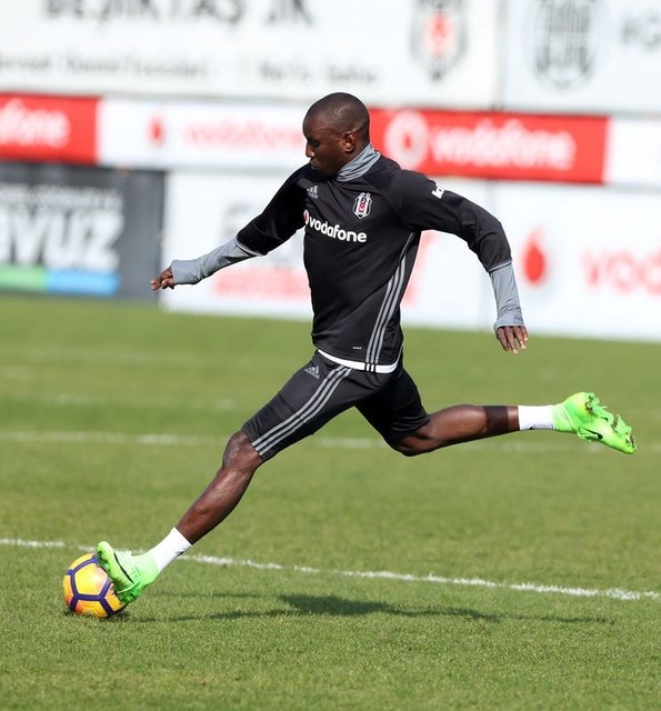 Beşiktaş’tan flaş Demba Ba kararı