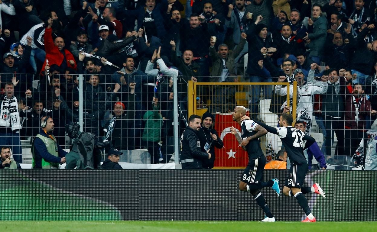 Beşiktaş - O.Lyon maçından kareler