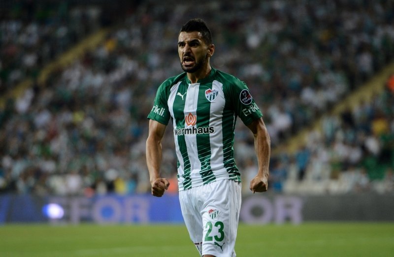 Aziz Behich’ten Fenerbahçe’ye mesaj!