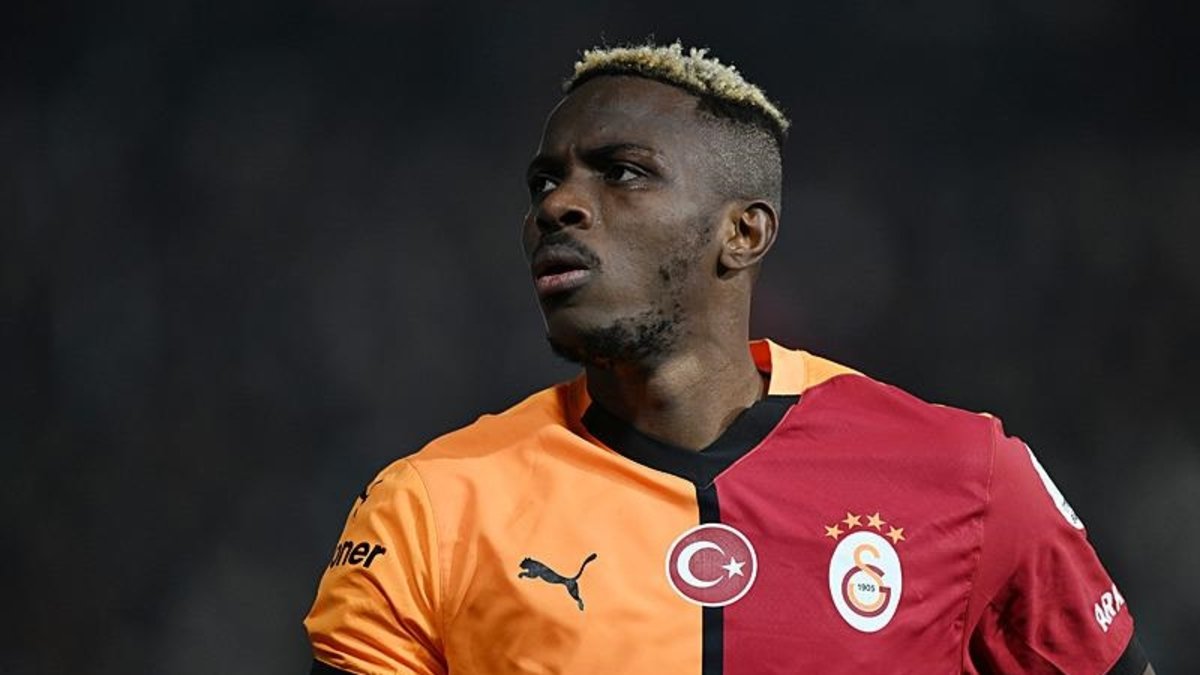 İtalya'dan Osimhen iddiası! Galatasaray ve transfer... İtalya'dan Osimhen iddiası! Galatasaray ve transfer...