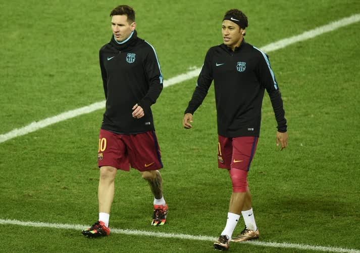 Barcelona dünyanın en büyüğü oldu!