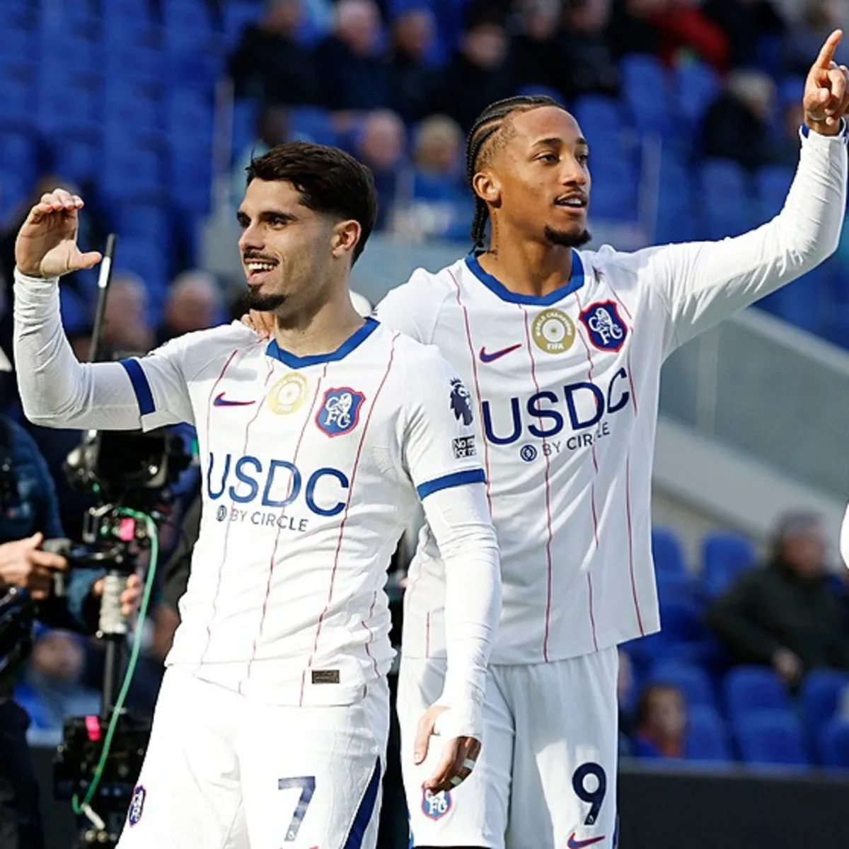 Chelsea, Everton deplasmanında Neto'nun golleriyle kazandı